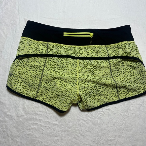 Lululemon Speed Up Shorts Dottie Dash Clarity Yellow - Picture 6 of 9